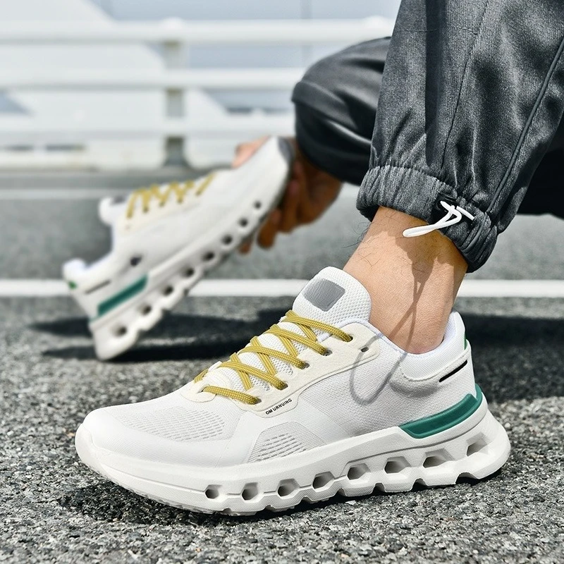 

Autumn Casual Sneaker Man Ultra-light Running Shoes Cushioned Sports Shoes Men's Breathable Thick Sole Flying Mesh Racing Shoes