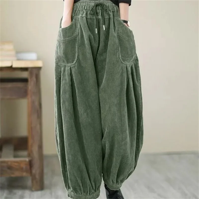 2025 New Retro casual haren loose Oversized Corduroy Carrot Mom Nine Piece Velvet Lantern Pants Women