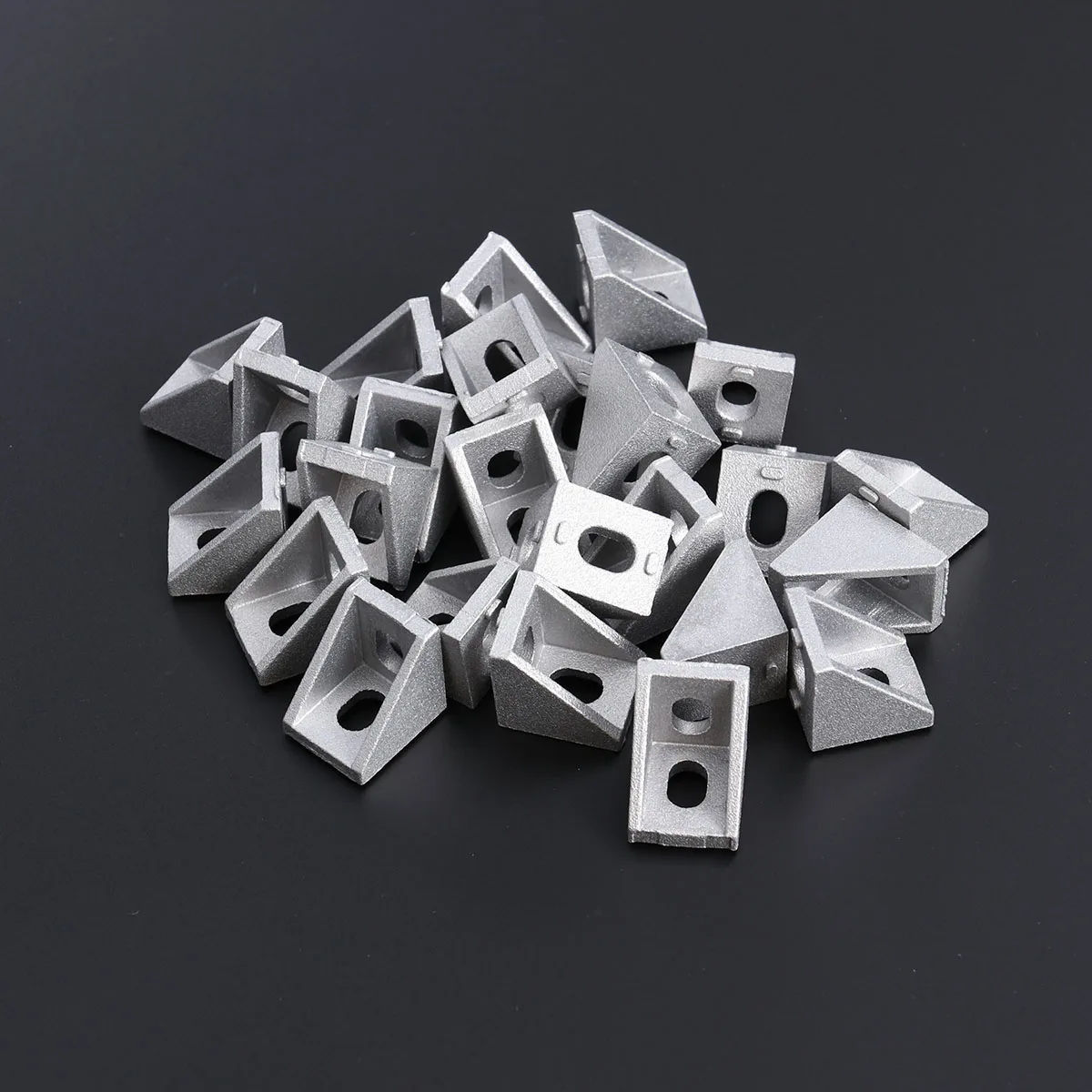 

10pcs Aluminum Alloy Corner Bracket 20mm 2x2x2cm Heavy Duty 90 Degree Connector for Aluminum Extrusion Frame 3D Printer CNC
