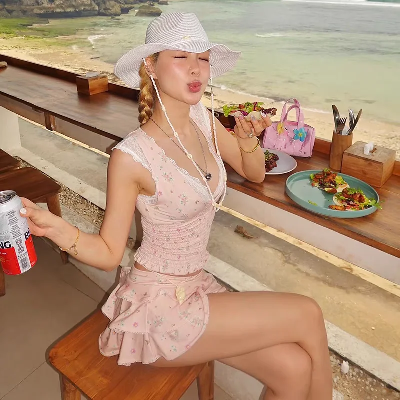 الكورية الشابات 2 قطعة البيكينيات مجموعة جميلة الخامس الرقبة المحاصيل الأعلى الكشكشة المتدرج تنورة لوليتا نمط لطيف الفتيات ملابس الشاطئ