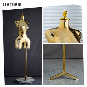 Plating Gold Lady Dress Bentuk manekin tubuh berdiri wanita Krom perak tubuh bagian atas Pantat Besar kurva pantat Manikin 6 bentuk pakaian penjualan terbaik - №