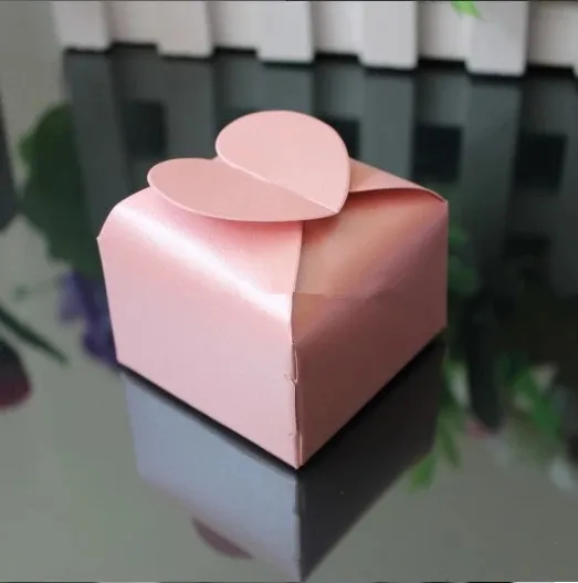 200Pcs Hot Sale Wedding Favor Gift Boxes Heart Shape Pearl Paper Wedding Candy Box white/beige/purple/pink