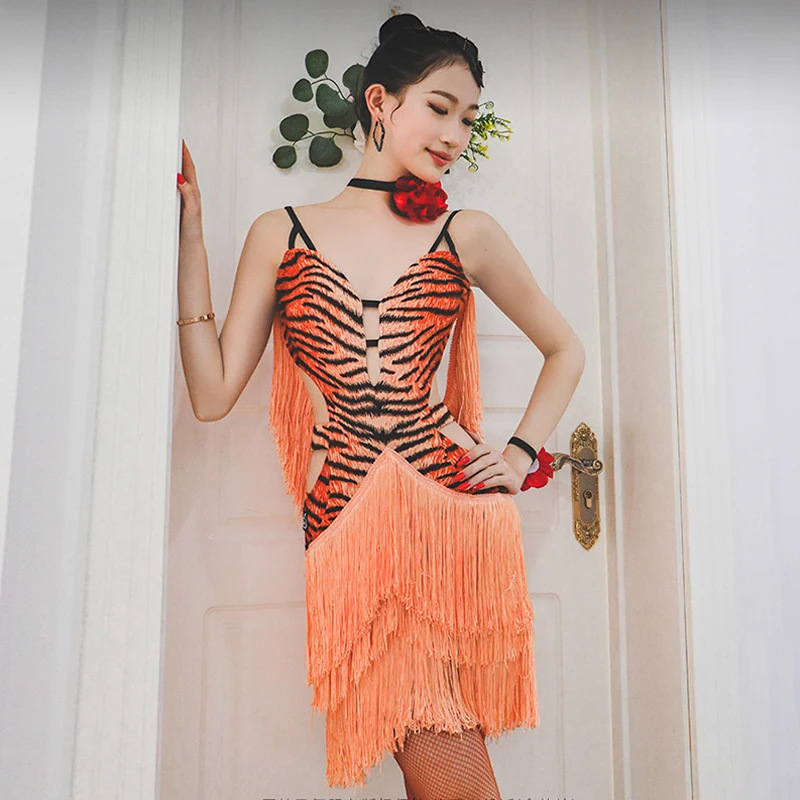 

Fringe Sexy Latin Dress Sleeveless Tassel Latin Performance Clothes Women Tango Standard Dance Costume Latin Stage Wear New 2897
