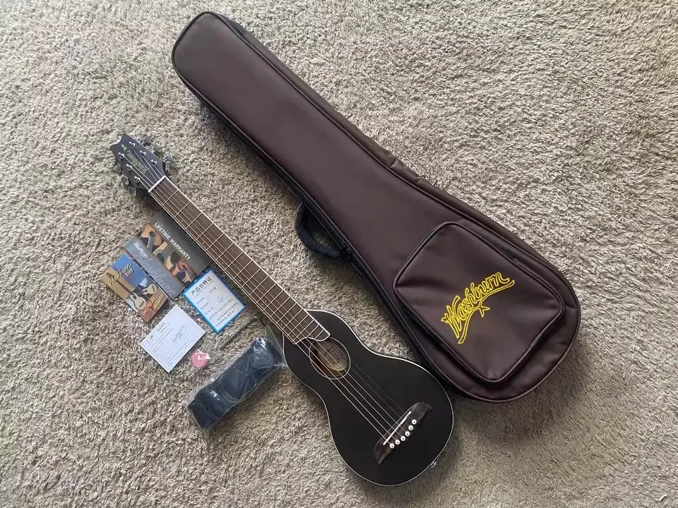 Washburn Rover RO10 34'Solid Spruce Top Mini Travel Acosutic Guitar with Padded Bag