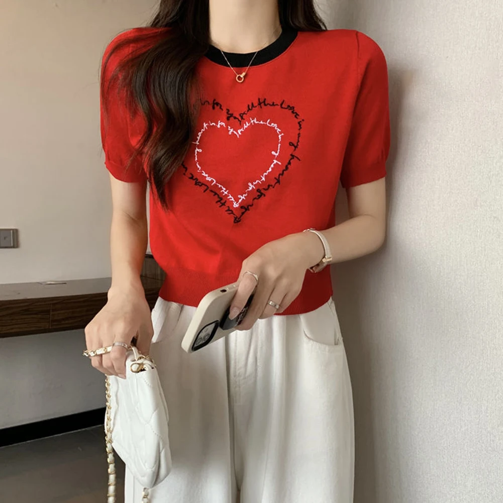 

2025 Trendy Women's Basic Simple T-Shirt: Heart & Letter Print For A Charming Temperament, Ideal For Casual Wear