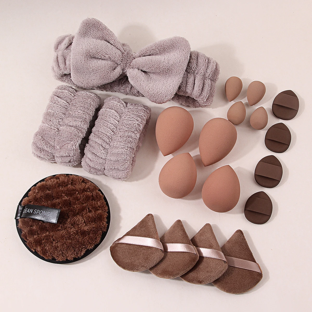 Kit de 20 éponges de maquillage, houppettes, éponges de mélange de maquillage grandes et petites, bandeau et bandes faciales pour les cosmétiques quotidiens