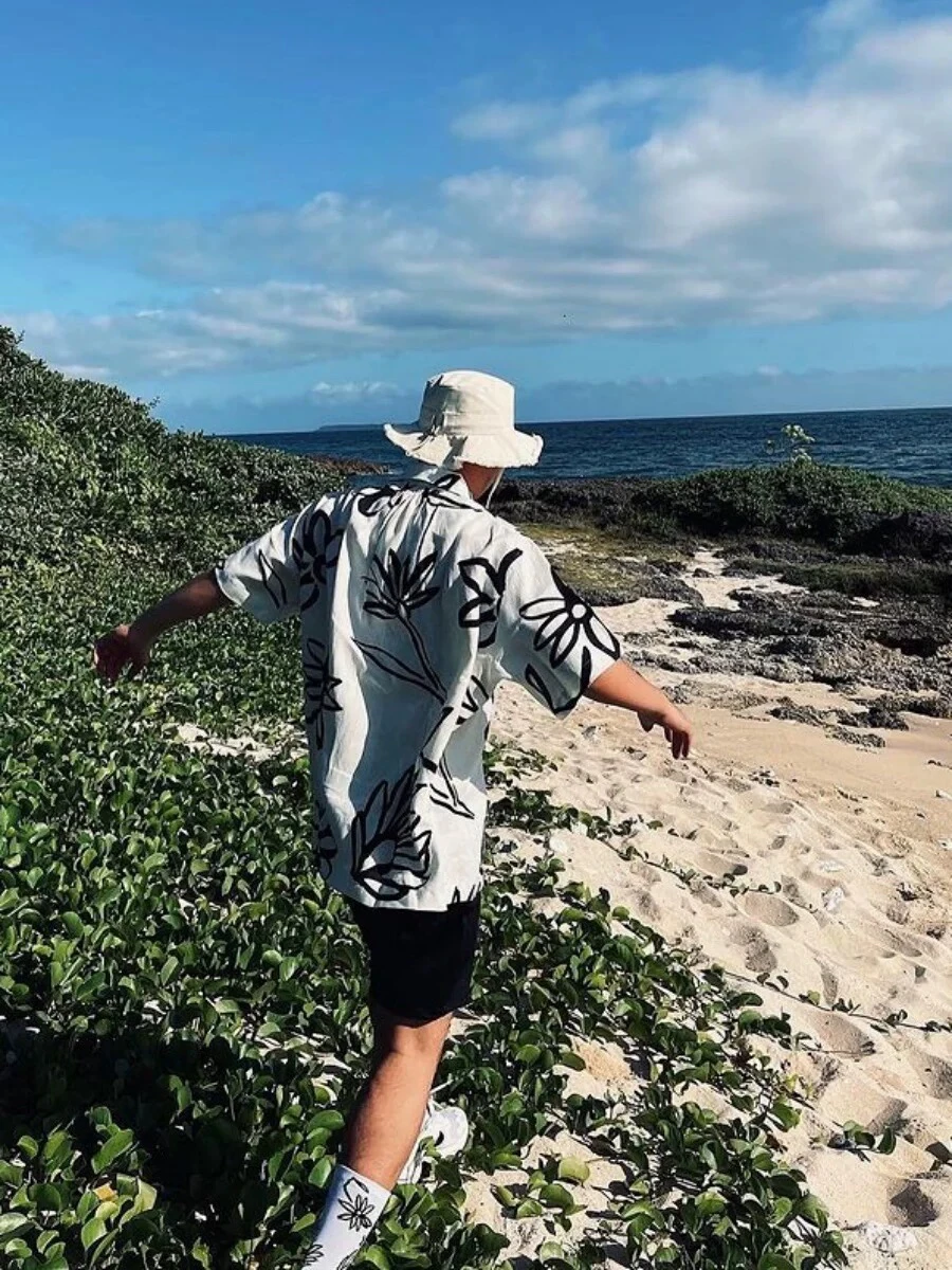 Hawaii White Floral Cuban Collar Men's Casual Beach Vaion Sun Protection ort Sve irt Jaet Lightweight Summer Faion