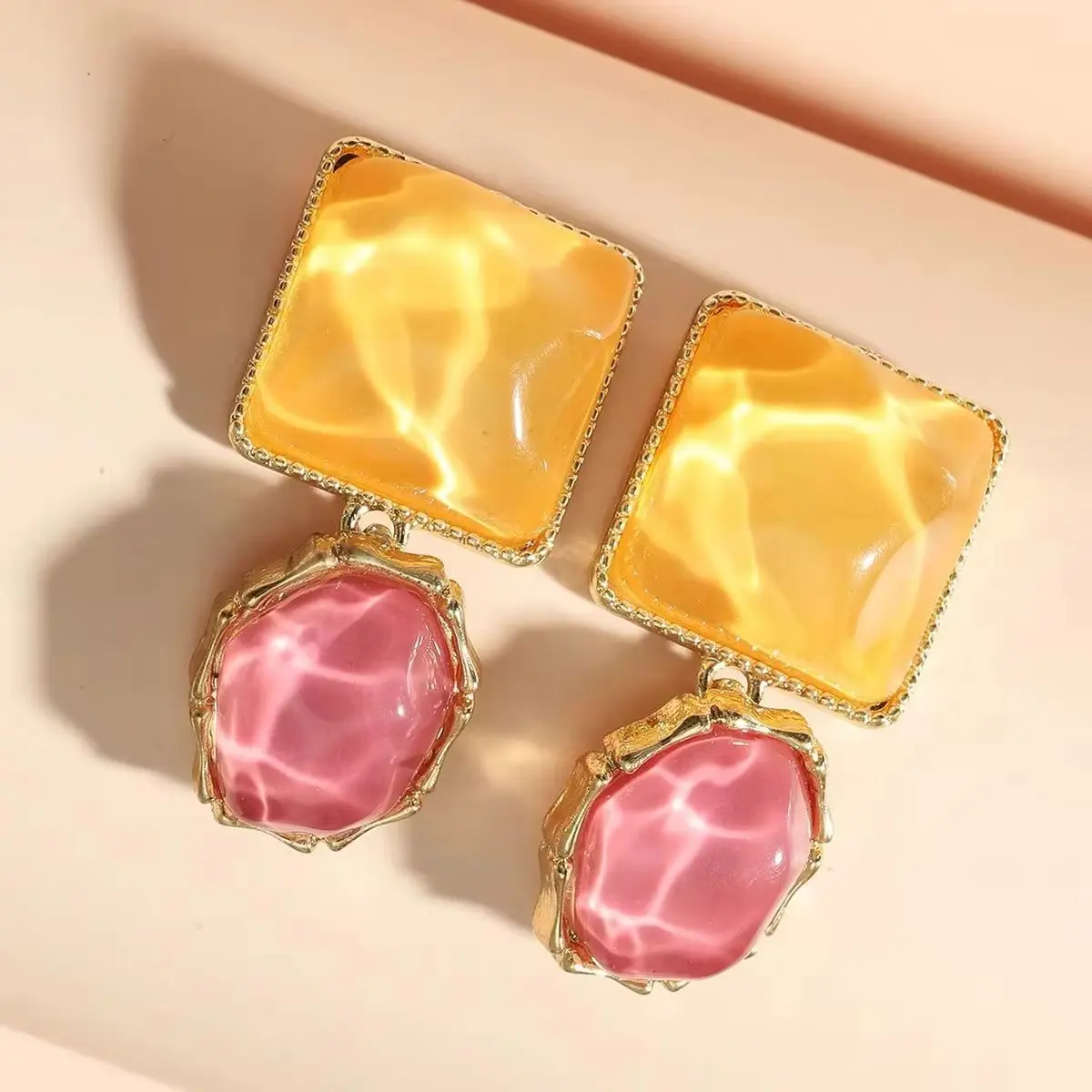 2026-асимметричные-квадратные-висячие-серьги-с-волнистой-водой-для-женщин-новый-уникальный-дизайн-легкие-роскошные-серьги-модные-ювелирные-аксессуары