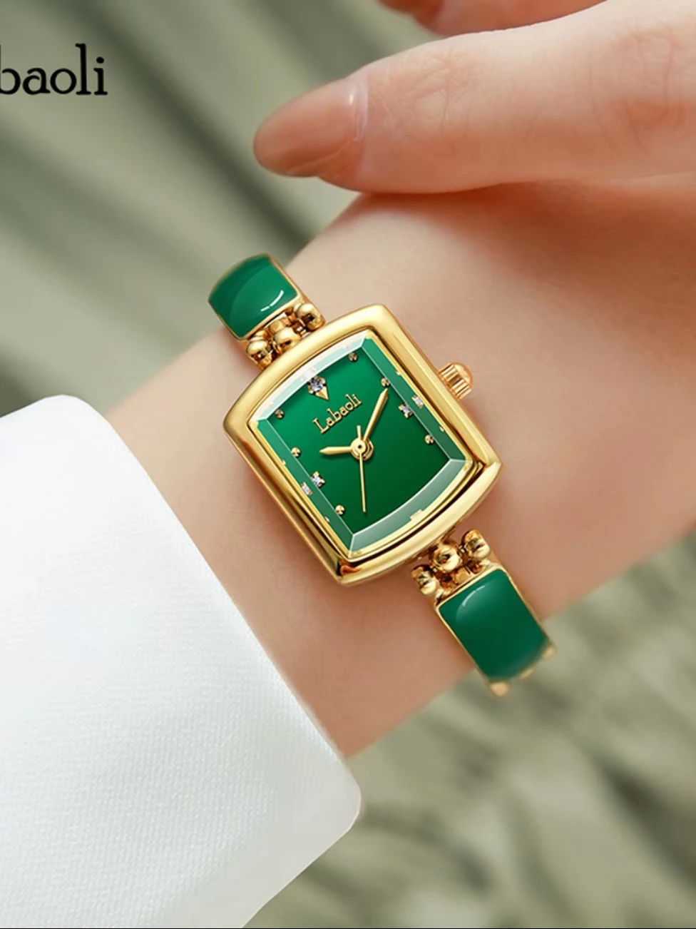 

High-quality luxury watches, bracelet watches, fashionable and light luxury watches, quartz gifts for women