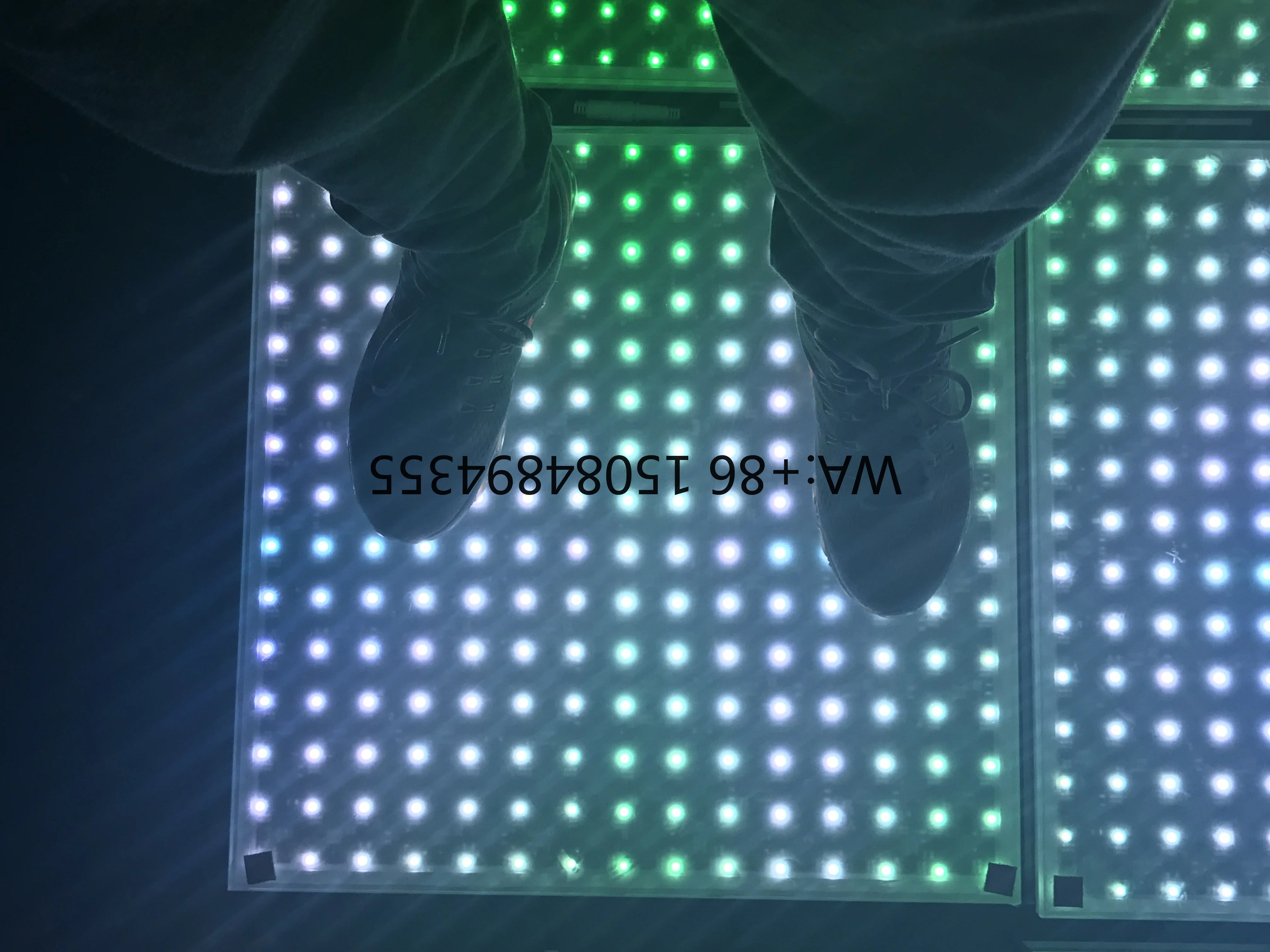

Factory 225leds 15x15 Pixel LED Video Dance Floor 3D Interactive LED Dancefloor Display Panel