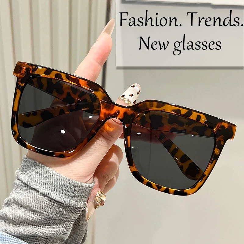 Small Rectangular Classic Sunglasses Anti-glare And UV Protection Fashionable And Unique Unisex Motorcycle Accessories