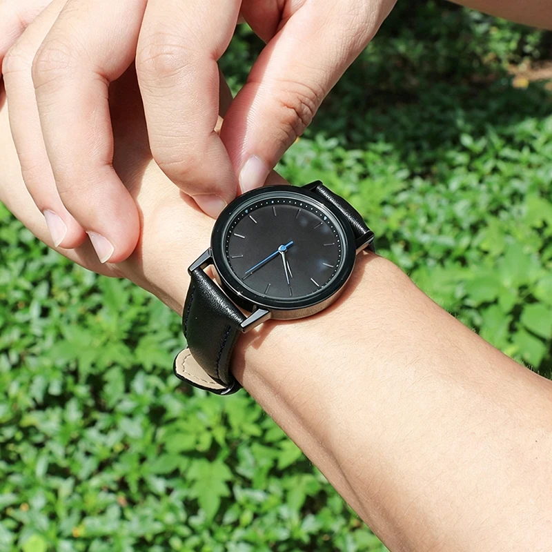 Minimalist Student Quartz Wristwatch Leather Strap Watch Simple Dial Casual Daily Wrist Watch For Boys Girls Teenagers Gift