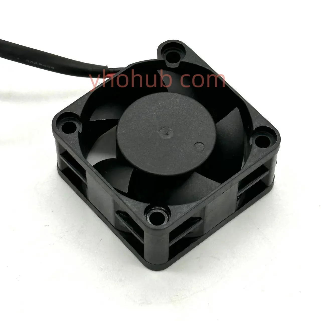 YOUNG LIN DFB402024M DC 24V 1.9W 3-Wire 40x40x20mm Server Cooling Fan