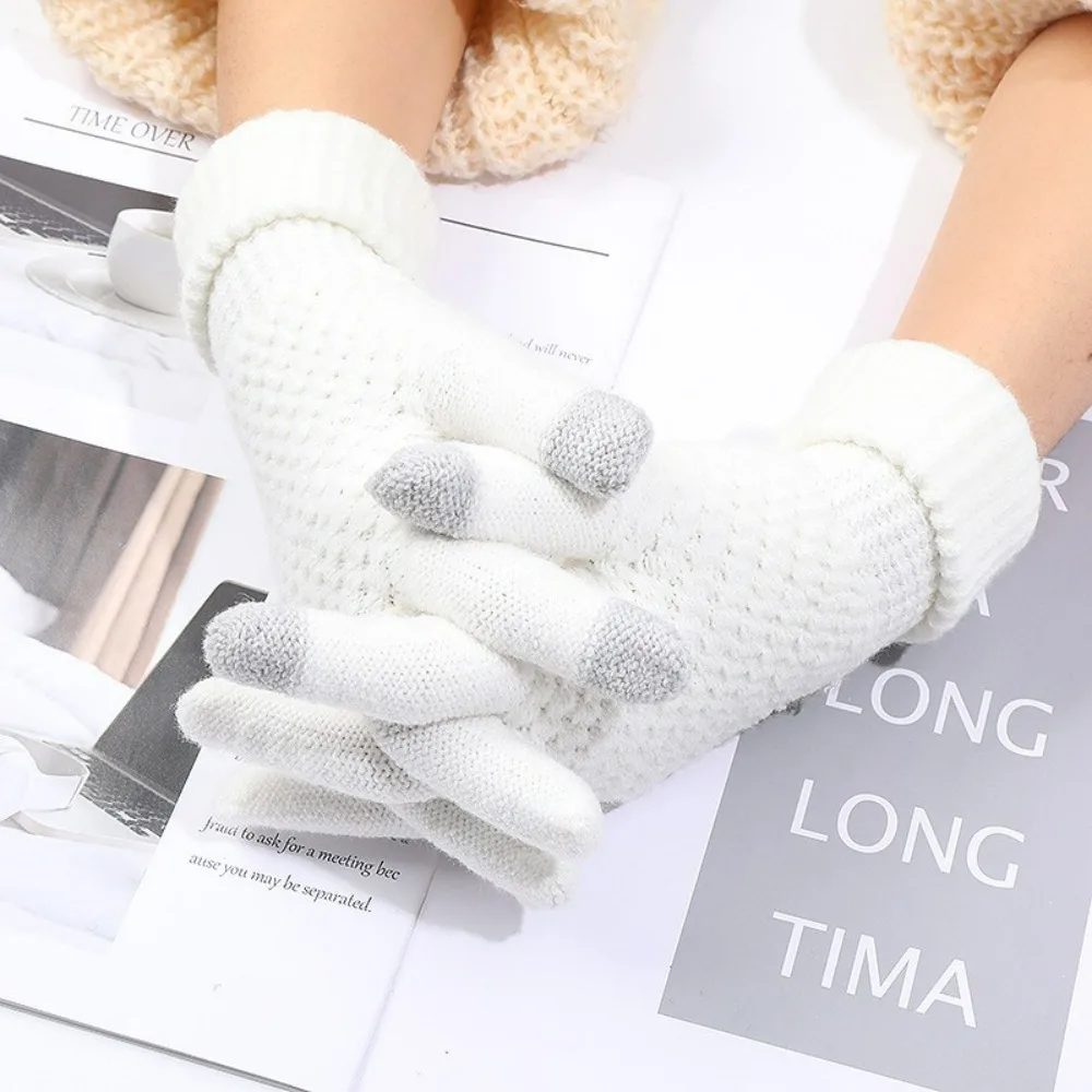 Pineapple Pattern Touchscreen Gloves for Women - Winter Warm Cold-Resistant Cute Soft Knitted Ideal for Cycling & Outdoor