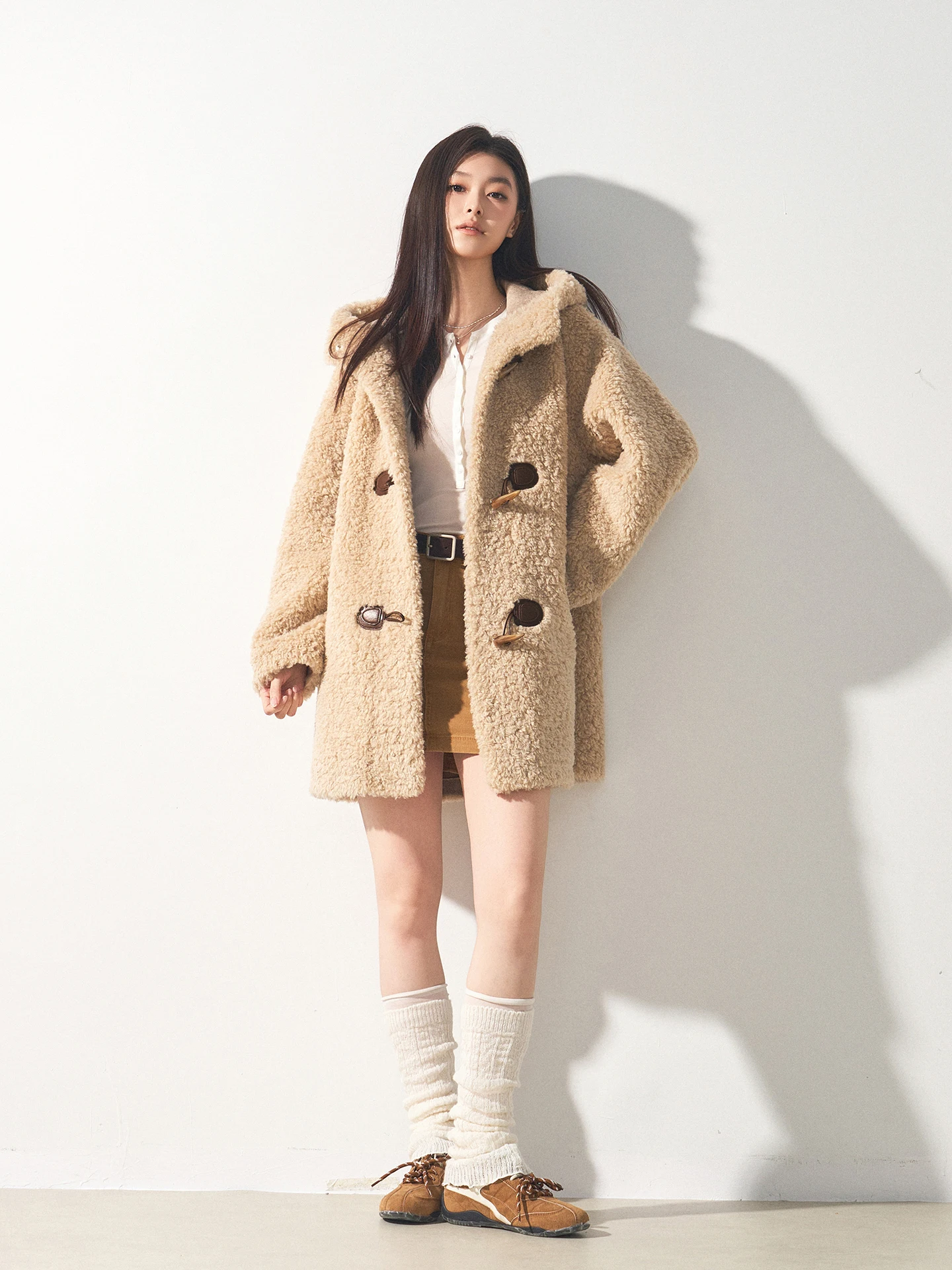 

Chen U One Long Lazy Sle Hooded Buttoned Fur Coat Women's Autumn Winter Brown Sugar Latte Flavored Long Leather And Fur Coat