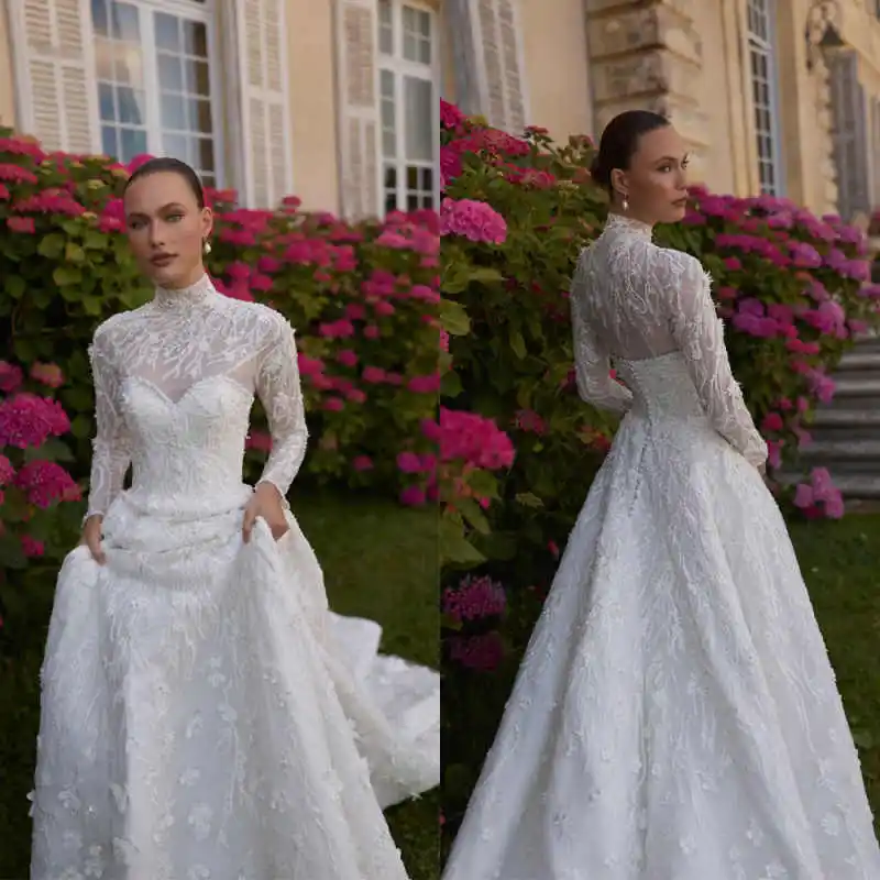 Elegant Wedding Dress High Neck Long Sleeve Lace Appliqued Ballgown Bridal Gown For Garden Wedding Celebration Customized