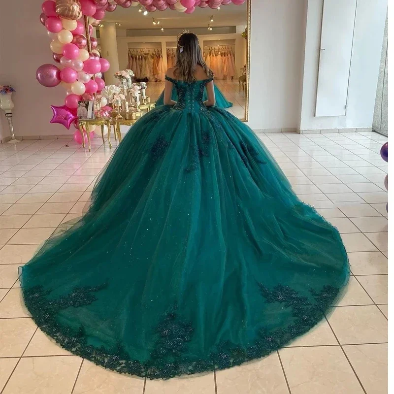 Robe de Bal de 15 Ans en Vert Émeraude, Charmante, Éducative, avec des Appliques de Paillettes, pour ixd'Anniversaire