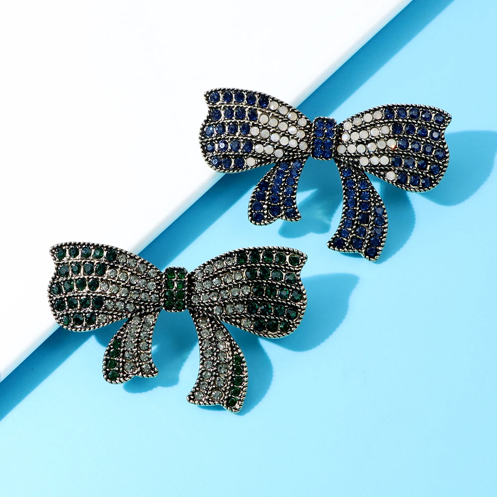 CINDY XIANG Rhinestone Bowknot Brooches For Women Fashion Bijoux Party Coat Pin Vintage Accessories High Quality