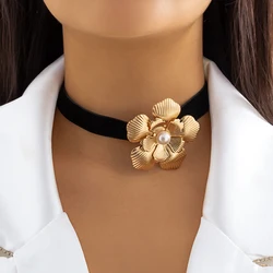 Ingemark Goth Elegant Black Korean Velvet Rose Flower Choker Necklace for Women Vintage Clavicle Chain Wed Accessories Jewelry