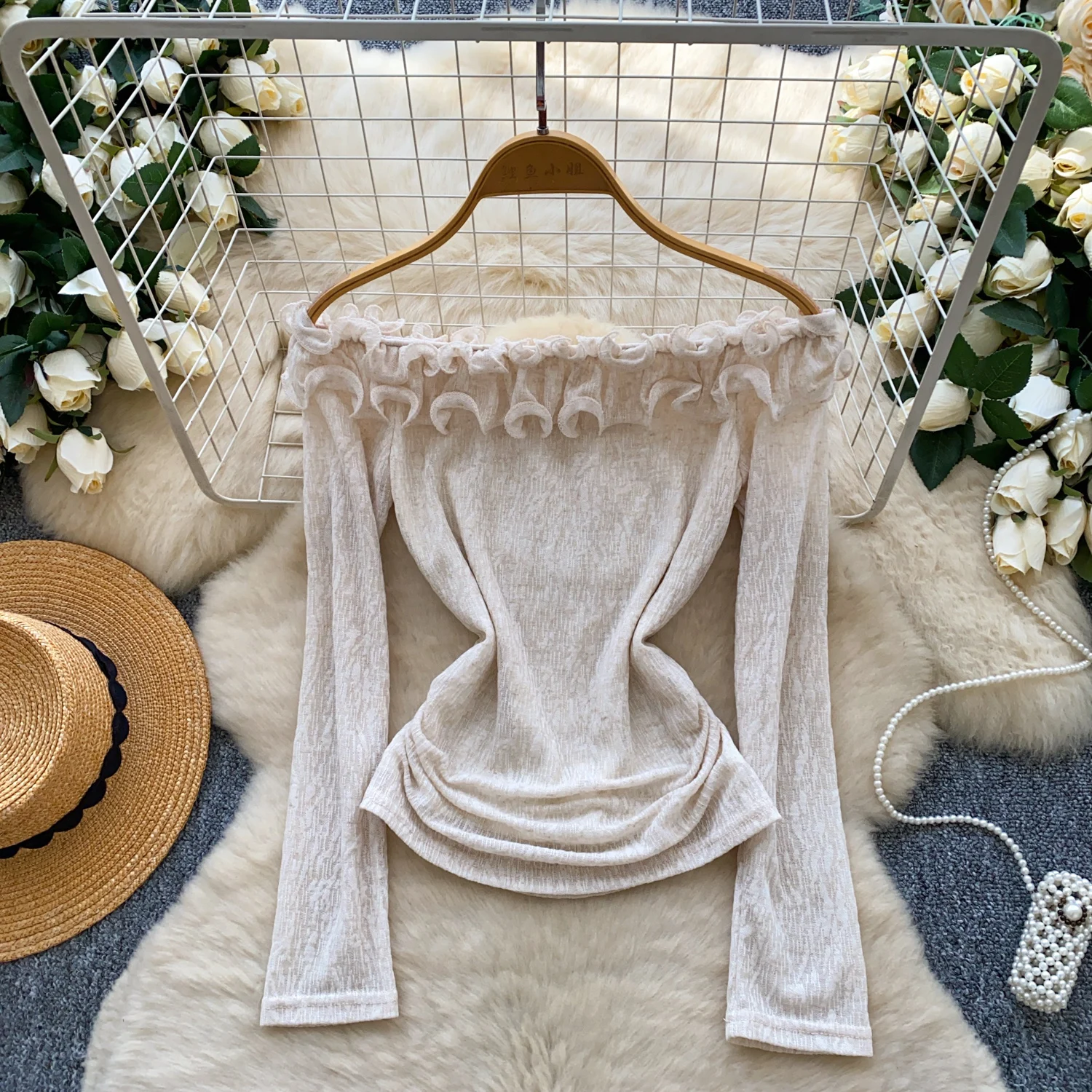 

Женские топы с оборками и разрезом на шее, рубашки, футболки, женские зимние корейские стильные модные блузки, базовые женские милые топы для свиданий, фестиваля, дня рождения