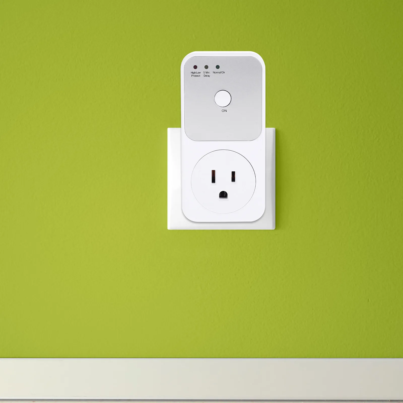Multi Functional Refrigerator Voltage Protector Socket Designed for Us Standard Outlets High Low Voltage Protection for American