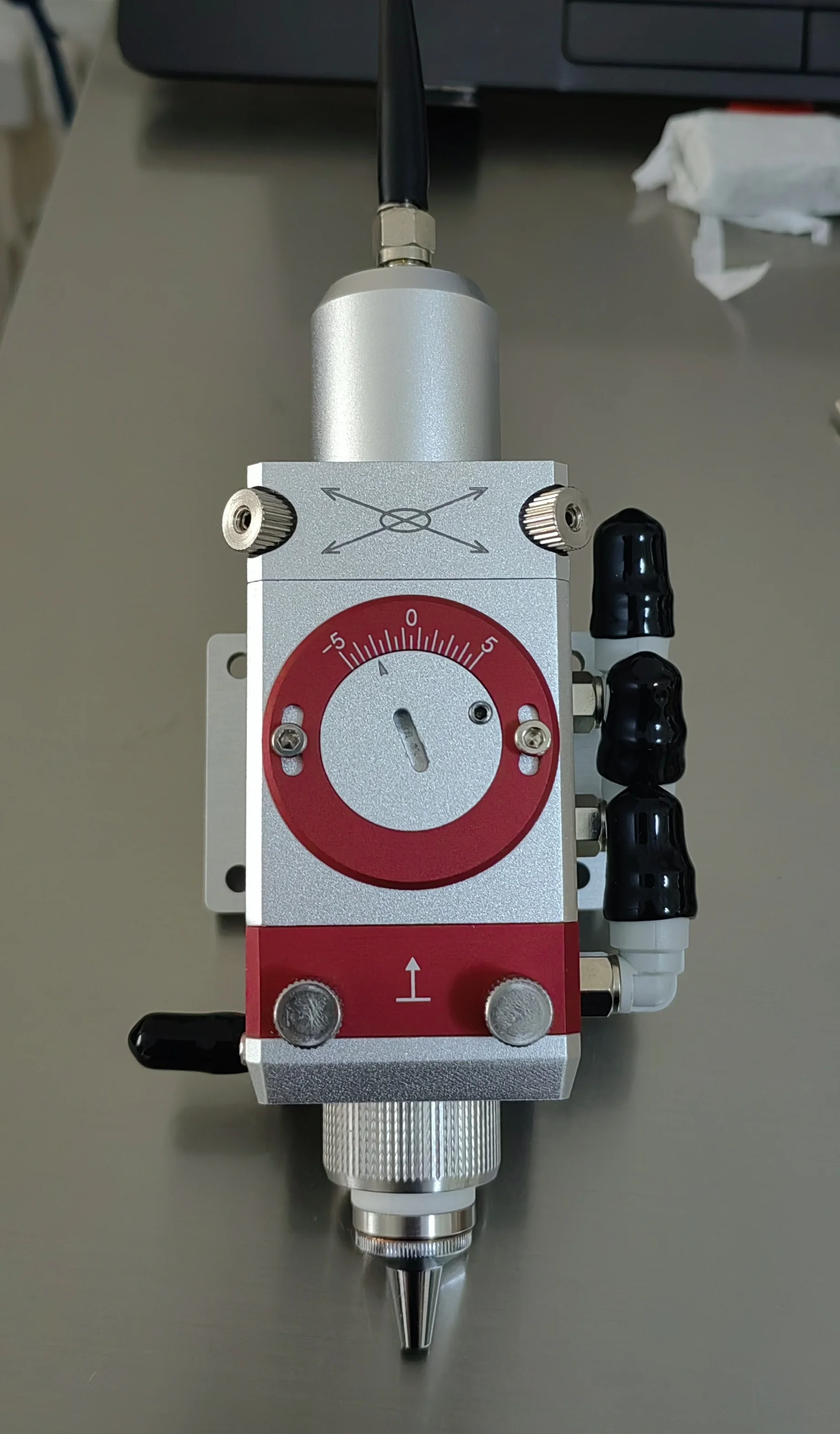 DIY micro-fiber cutting head, live machine and SMA905 interface, support pumping below 2000W, 1 year warranty