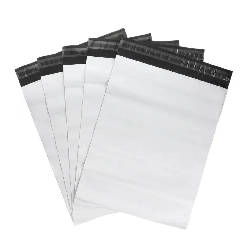 100 Pz/lotto Bianco Poly Mailer Sacchetti di Spedizione di Plastica Buste Postali Impermeabili Auto Sigillanti Sacchetti Postali Addensare Sacchetti Corriere