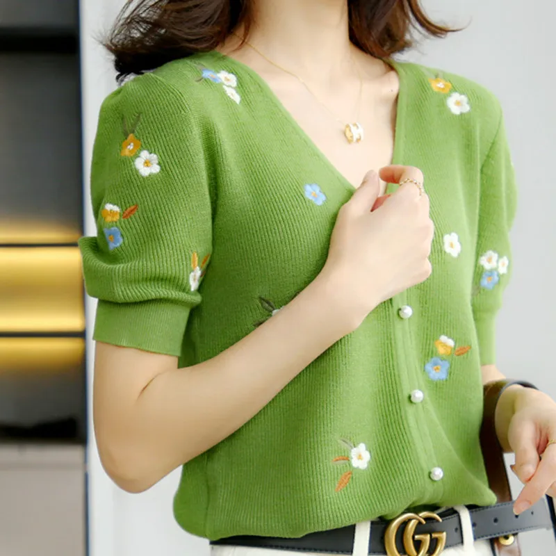 

Spring and Summer New Fine Imitation Wool Sweater Women's Embroidered Small Flower V-Neck Knitted Sweater Thin Top Green Jacket