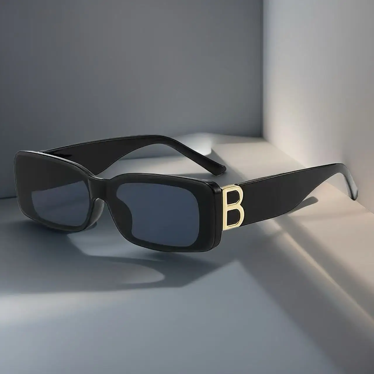 

Newest Famous Luxury B Brand Sunglasses for Women and Men Stylish Glamour Unisex Square Sun Glasses Classic Shades
