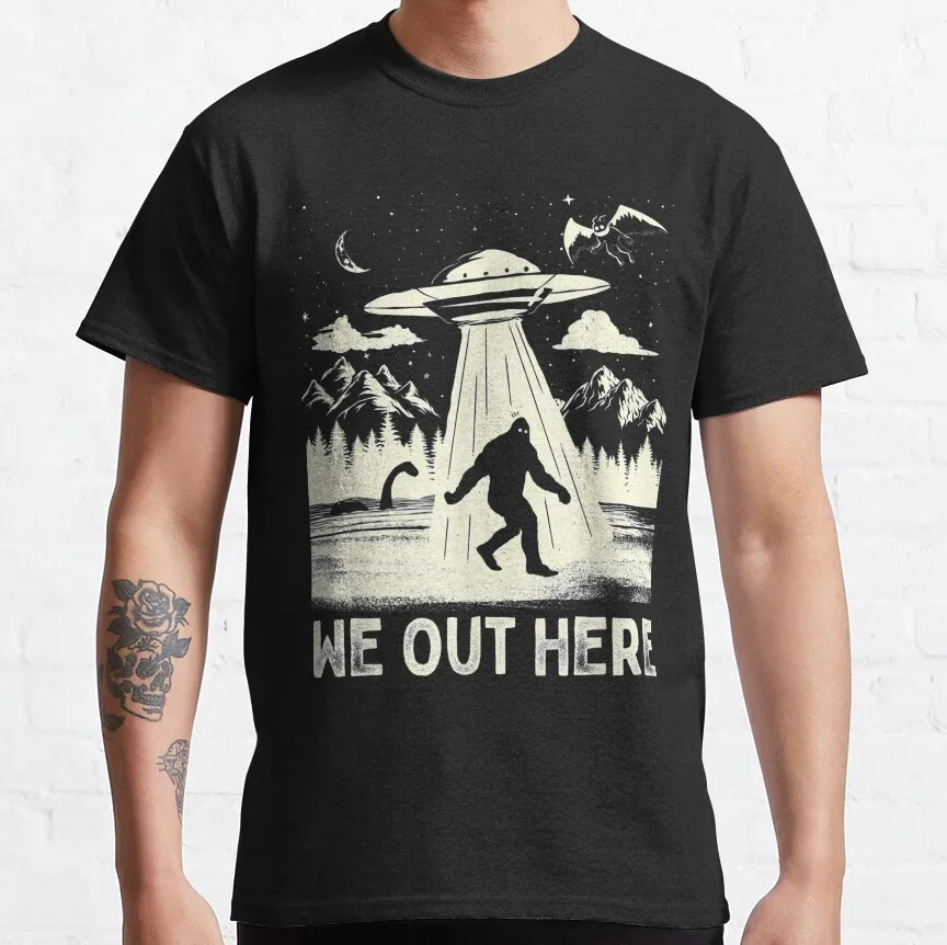 

We Out Here Funny Bigfoot Cryptid UFO Abduction The X-Files vintage T-Shirt for men 100% cotton alien printed plus size clothing