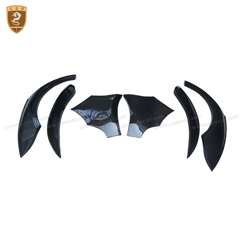 المصدات الجانبية الأمامية للسيارة فتحة التهوية لبنز GT43 GT50 GT53 GT63 BB-RT1000 نمط الخارجي مركز صب شواية العسل