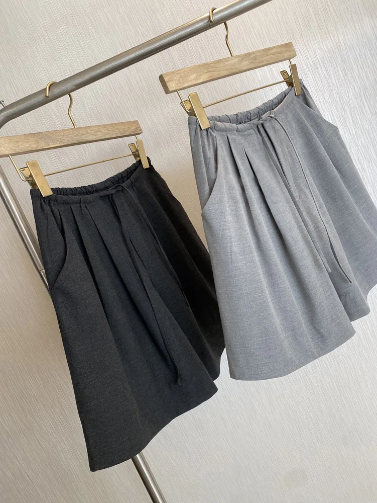 

Summer women's casual solid color high waist loose wide leg shorts