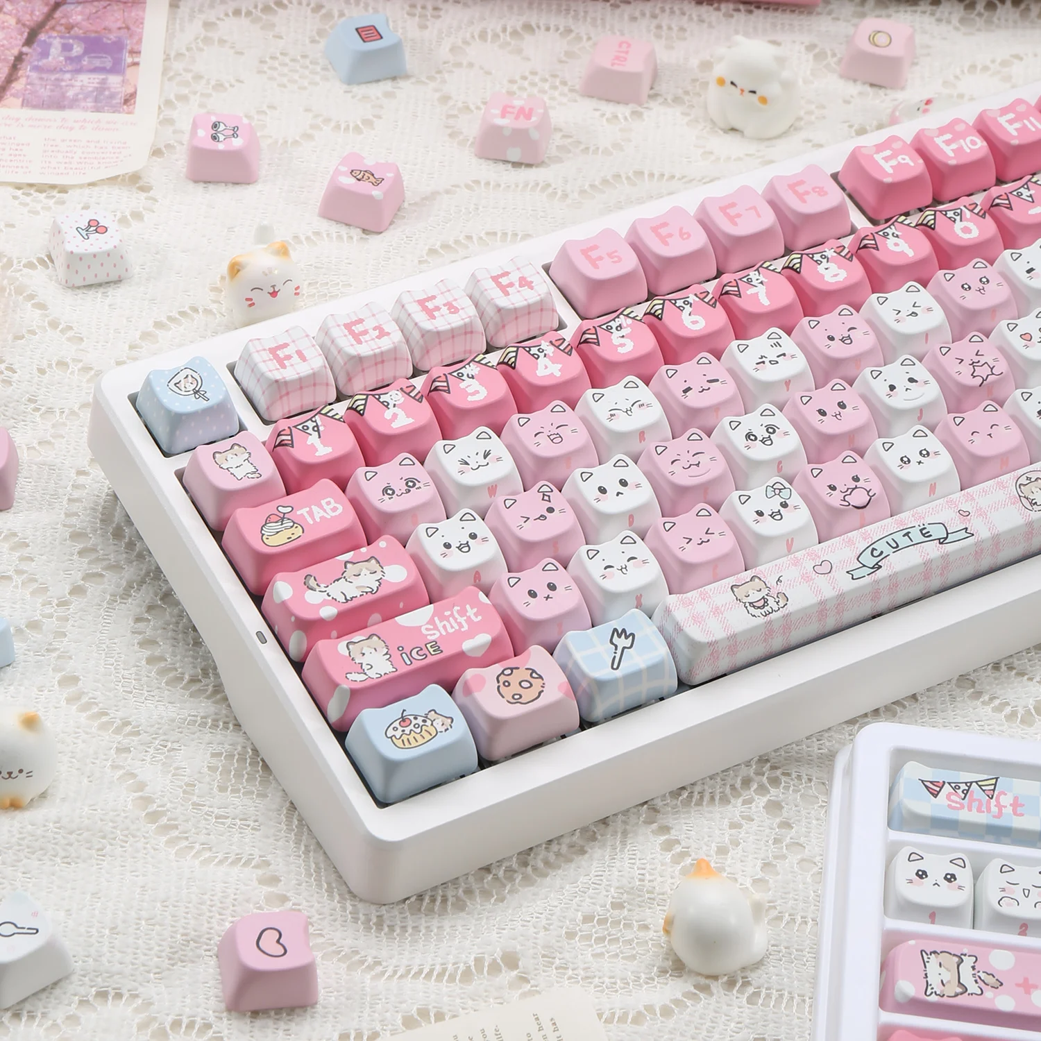 Ragdoll Cat Keycaps Cute MAO Profile PBT for Cherry MX 61 68 104 108Mechanical Keyboard Kitty Cat Shaped 141/120 Key Caps