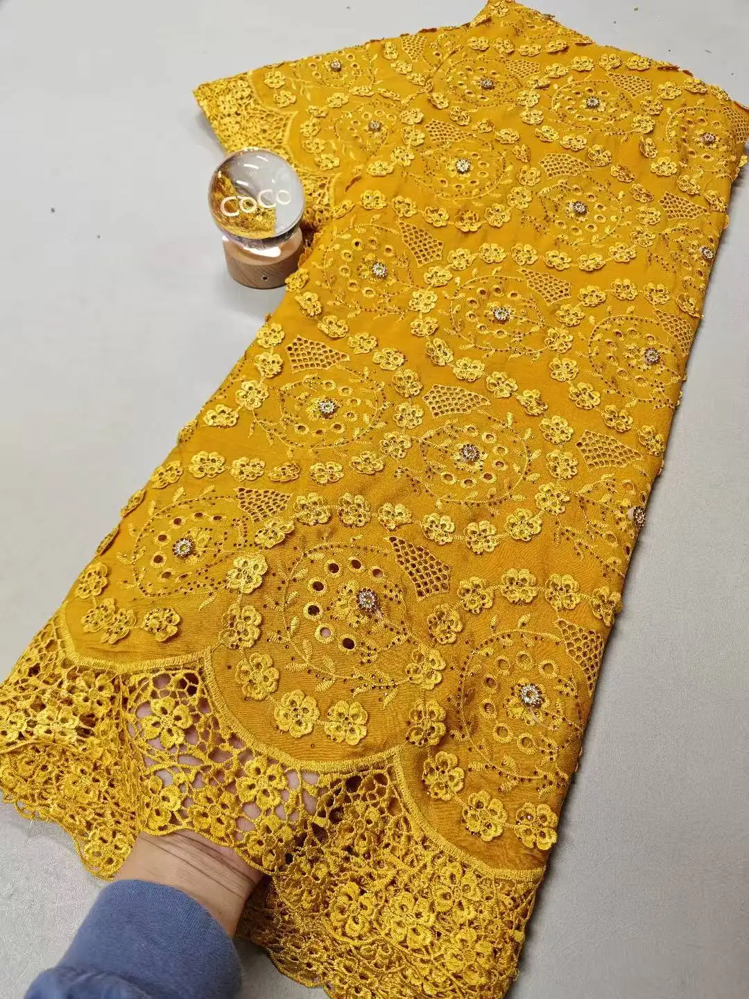 

2026 High-Quality Africa Nigerian Sequins Cotton Embroidery Lace Fabric Tulle for Wedding Party Dress Chiffon XL162 5 Yards