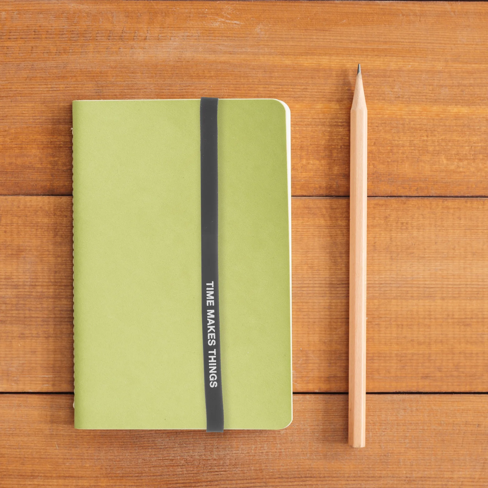 Notepad Band Silicone Elastic Strap for Journals Notebooks Loose Leaf Pages Secure Lock Fashionable Classic Color Design