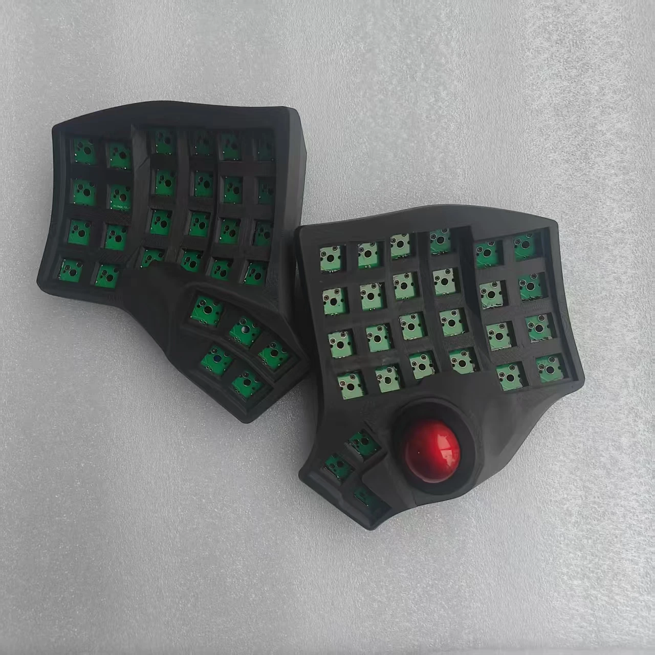 Charybdis MK2 4X6 Layout Trackball Split Keyboard Custom MX Welding Switch Wired/Bluetooth Wireless Split Mechanical Keyboard