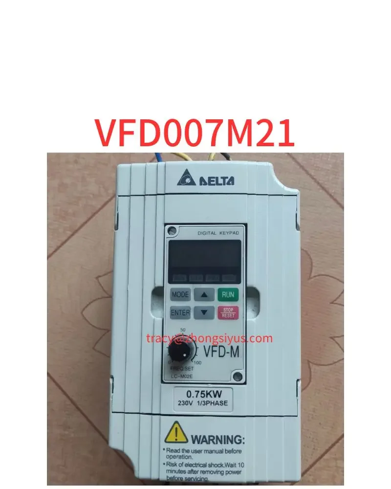 

Second-hand inverter VFD007M21 0.75 W