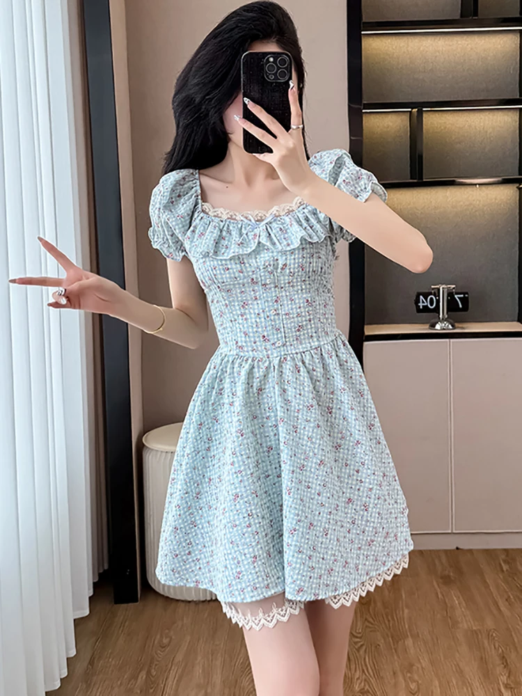 Kobiety w kratę Kwiatowy bufiasty rękaw Kwadratowy kołnierzyk Mini sukienka Letnia elegancka koronkowa sukienka z falbankami 2025 Koreańska sukienka imprezowa Bodycon