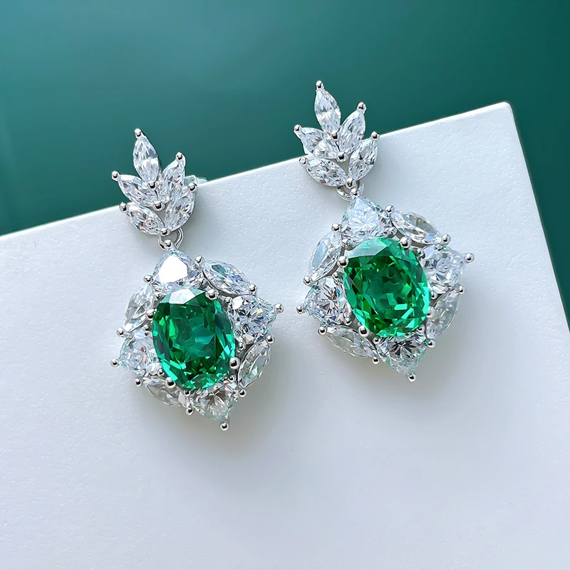 

Imported High Carbon Diamond Earrings, Green Diamonds, 925 Silver Celebrities, Elegant Temperament, Engagement Jewelry, Ladies