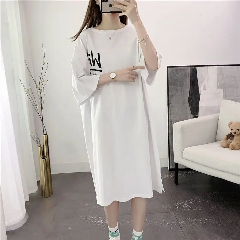 Summer New Split Hem Loose Letter Printing T Shirt Dress O-Neck Short Sleeve Solid Casual Dresses Fashion Trend Odzież damska