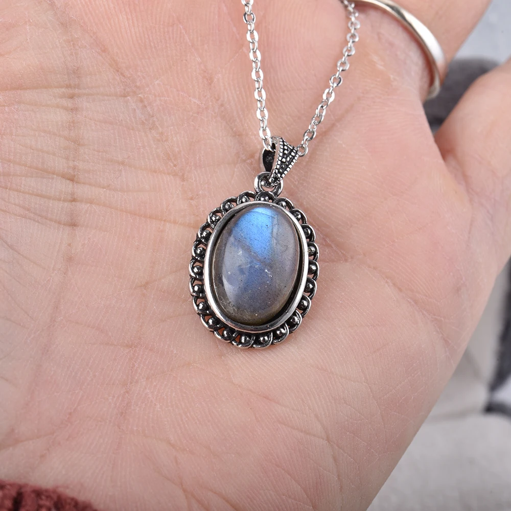 ITSMOS Natural Labradorite Silver Plated Pendant Necklace Simple Stone Vintage Fashion Elegant Jewelry for Women Romatic