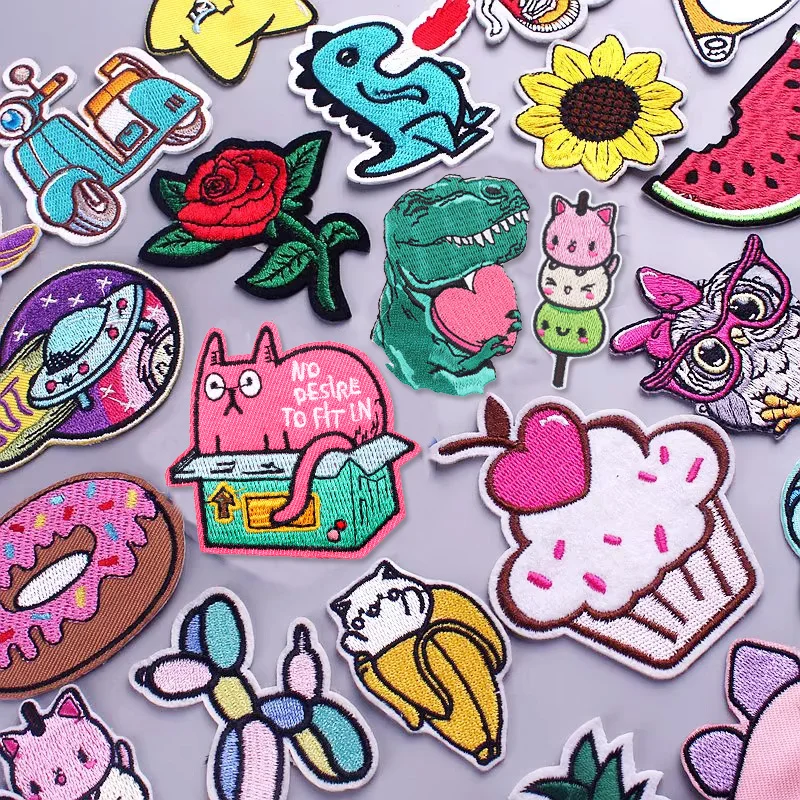 Parche de dinosaurio de animales bonitos, parche bordado para planchar para ropa, parches de dibujos animados de Anime para ropa de chico, apliques, pegatinas, camiseta