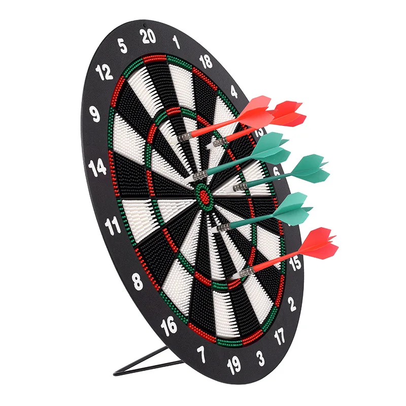 ชุดแผ่นปาลูกดอกขนาด 16 นิ้ว, ลูกดอกพลาสติกหัวยางนิ่ม พร้อมที่ยึดลูกดอก ใช้เล่นกีฬาของเล่นกลางแจ้งหรือแขวนหลังประตู 6 ลูก