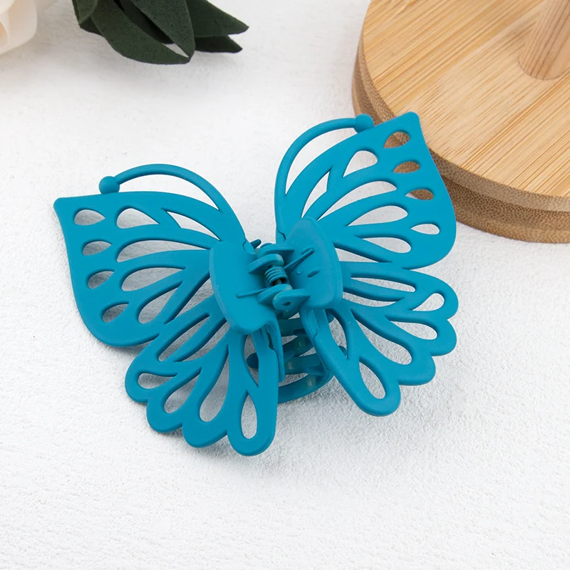 9 cm Süße Frauen Mädchen Junge Mode Geschenk Zurück Kopf Clip Haarnadel Candy Farbe Einzigen Schicht Hohl Flügel Antenne Schmetterling haar Klaue – Detail 22