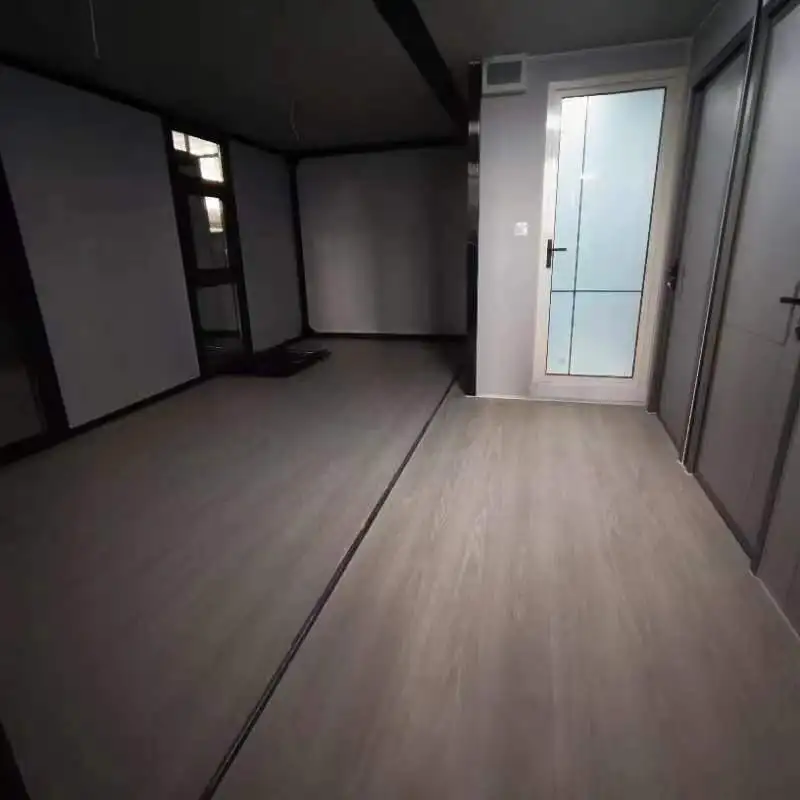 Low Cost Container House Prefabricated Steel Modern Folding House Modular Tiny Home Real Estate Container House Made In China
