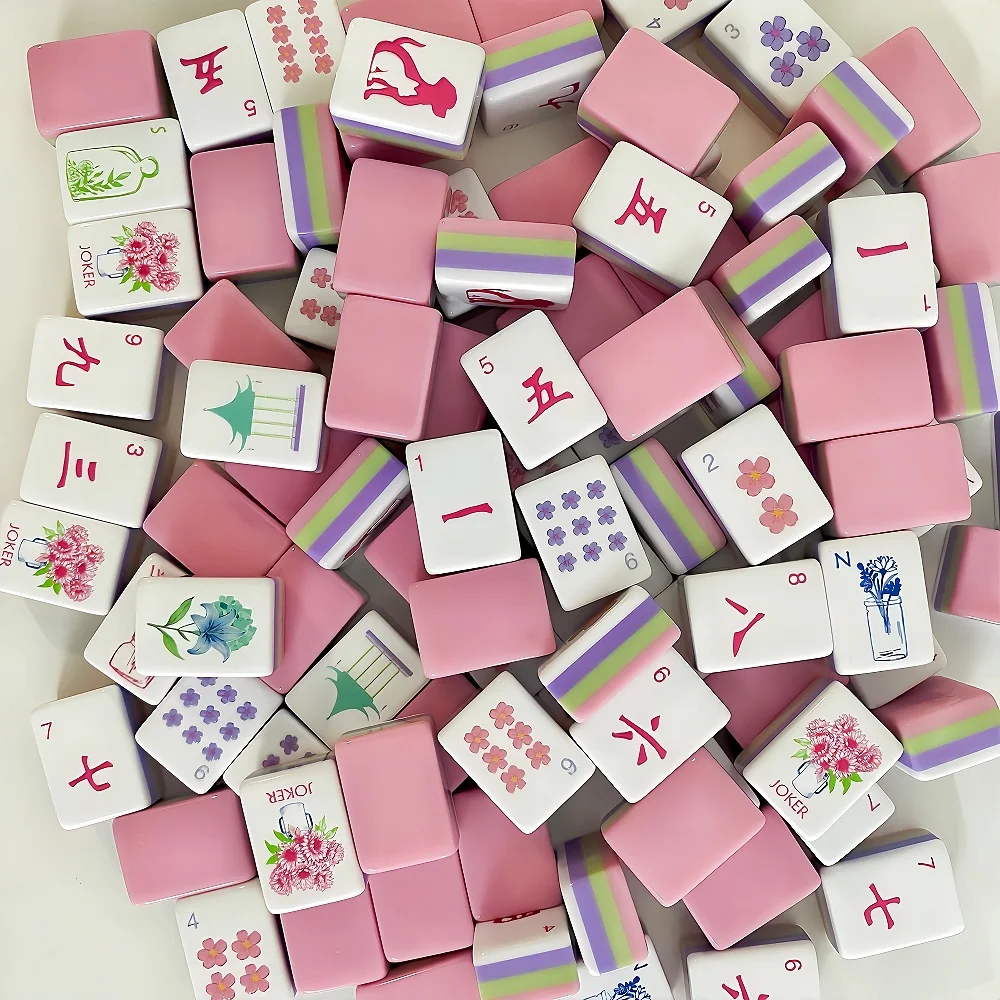 2026 New American Mahjong Set 160 Acrylic Pink Tiles Engraved Luxury Travel Mah Jongg Game Set for Family Indoor Table Games