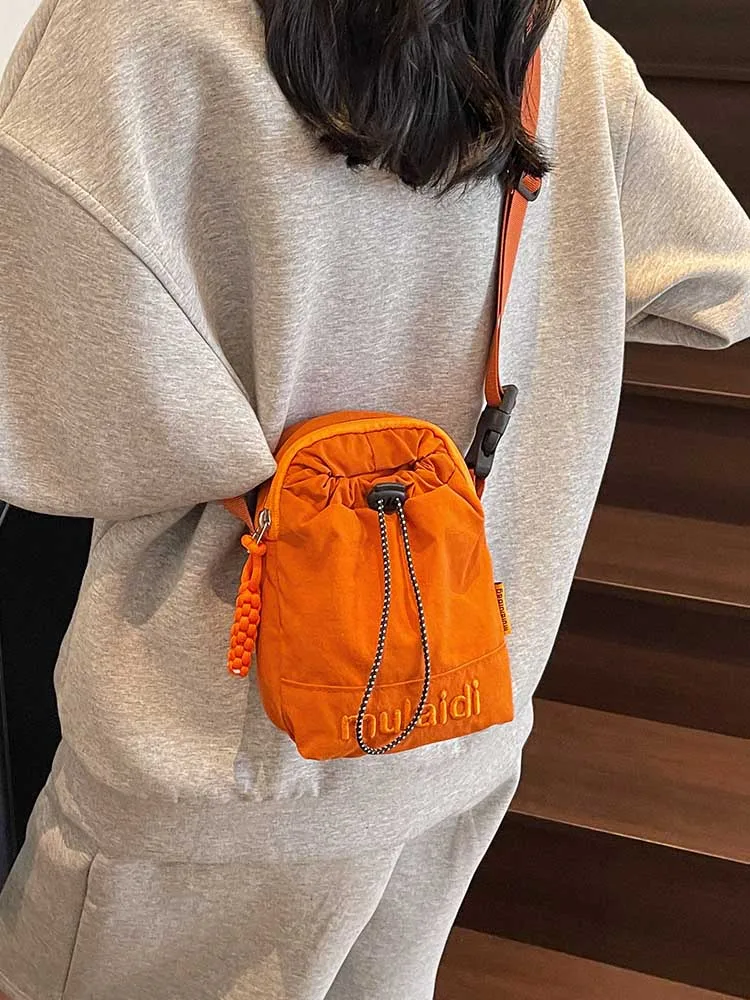 Lightweight  Crossbody Phone Bag for Women Summer 2025 New Style Water Bottle Holder Small Bucket Shape Oxford Fabric