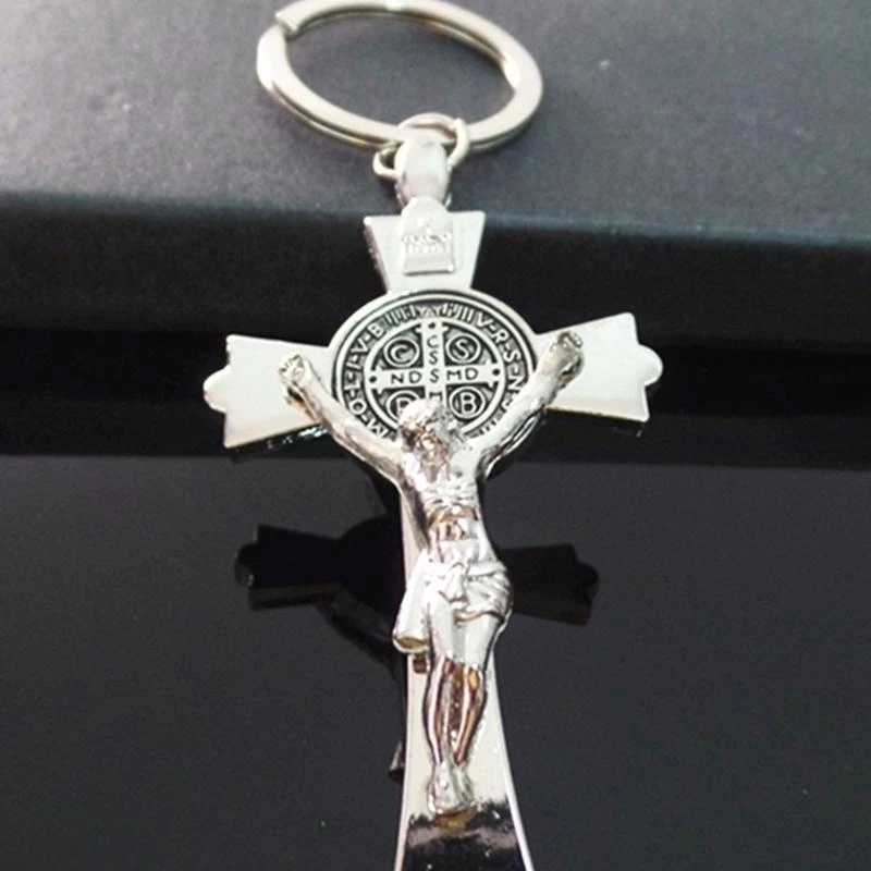 Metal Keychain Jesus Rings Religious Car Holder for Baptism Prayer Christian Car Keyring Jewelry Accessory
