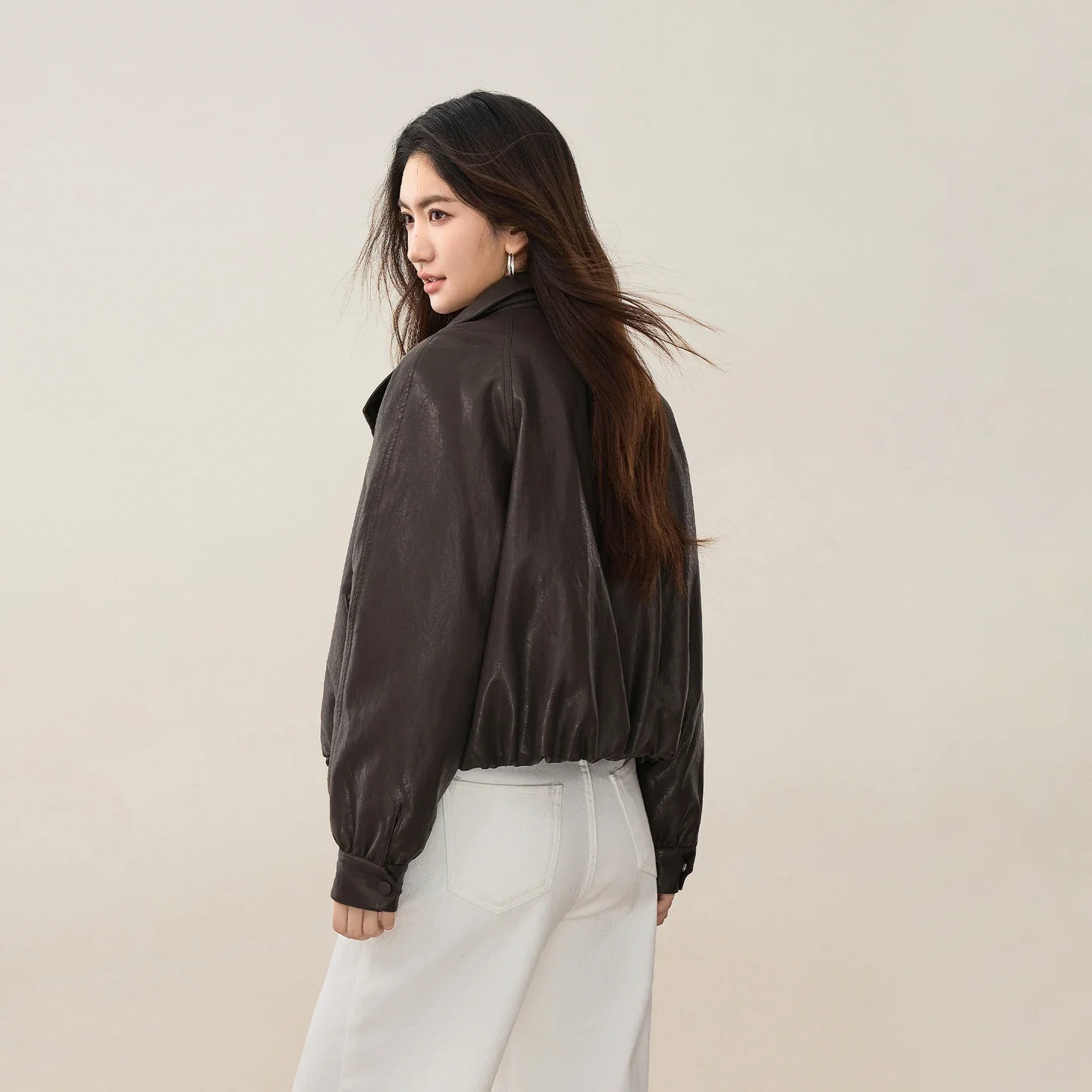 SENTUBILA Women Biker Down Jacket 90% Goose Down PU Leather Loose Warm Short Modern Urban Winter Daily Wear Outerwear W64YC8109