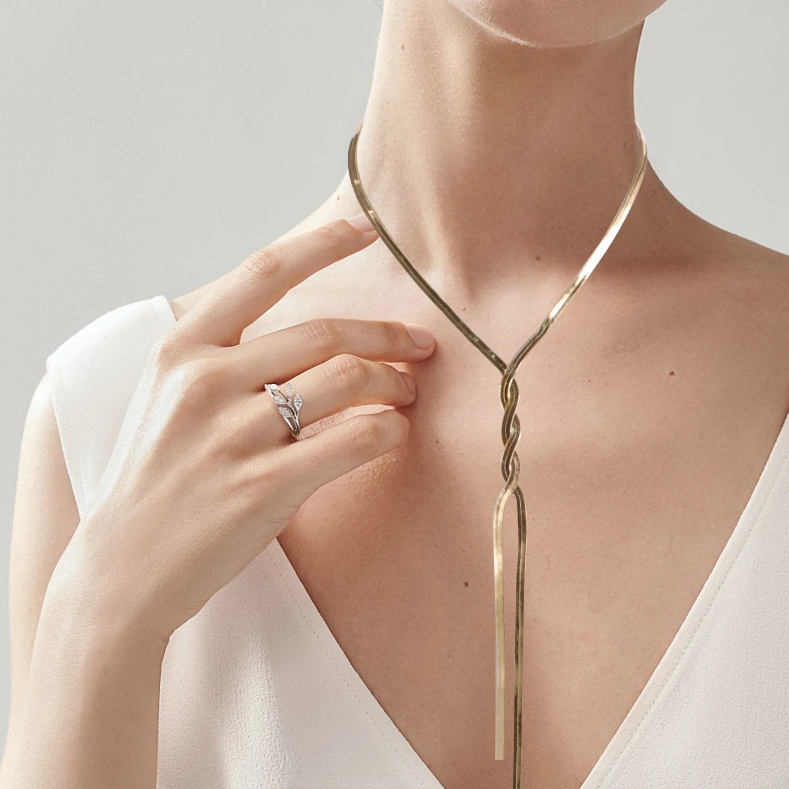 

Long Chain Necklace Fashion Necklaces for Women Girl Trendy Alloy Jewelry Fashionable